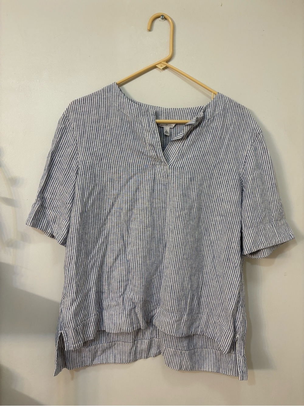 L.L. Bean Signature Linen-blend Splitneck Short Sleeve shirt